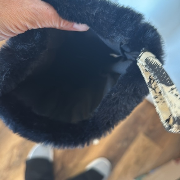 2 Toile Christmas Stocking Faux Fur Trim Homestead Country Cottagecore Christmas - Picture 4 of 6